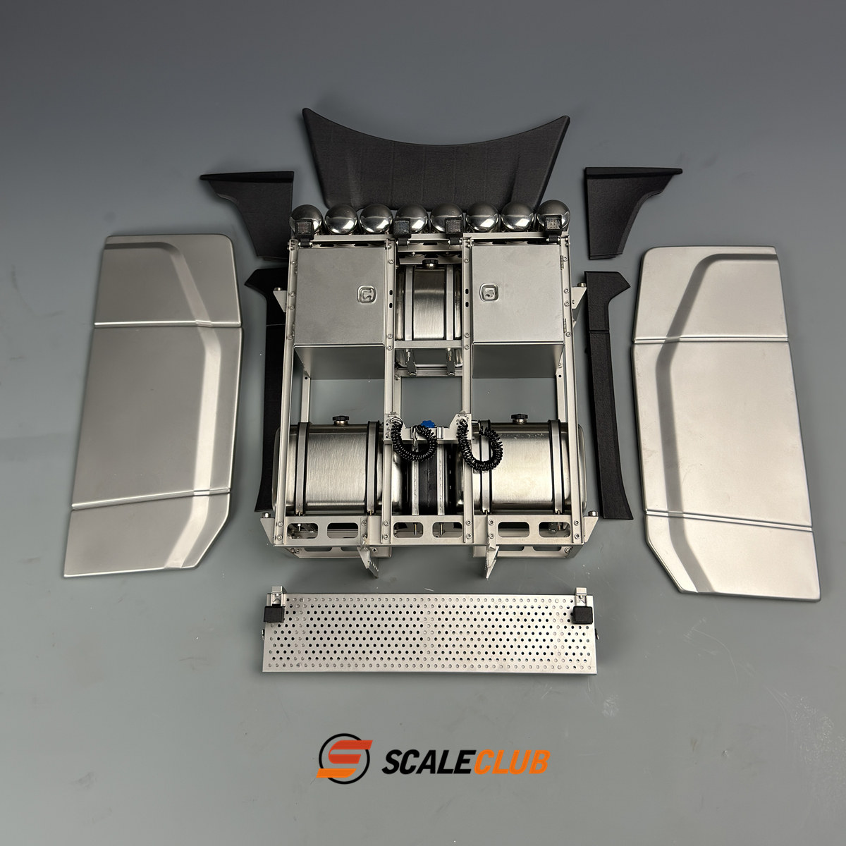 ชั้นวางอุปกรณ์ในห้องโดยสารรถบร - Heavy Equipment Haulers บทวิจารณ์และราคา